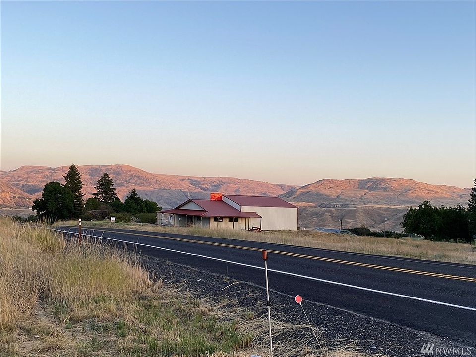 2nd image of 3535 Highway 155