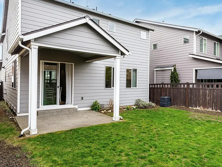 9054 Silverspot Dr SE — Photo 17