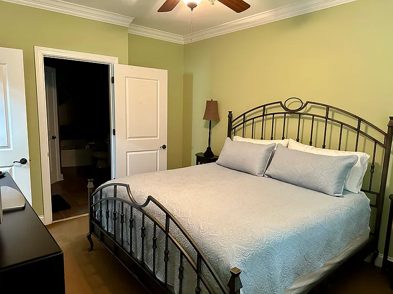 21 George St #403 — Photo 7