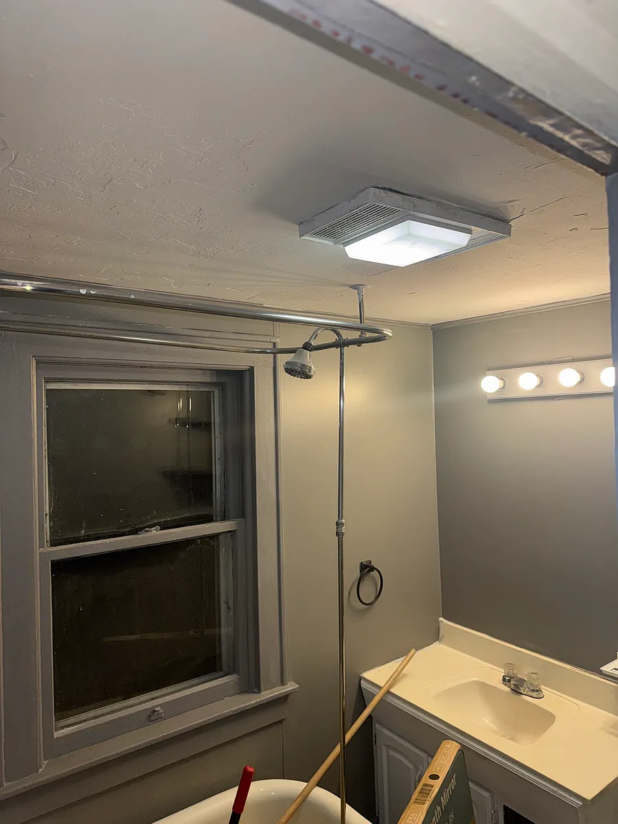 Building Photo - 61 Ellicott St #2