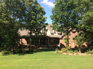 2610 Collins Dr, Conway, AR 72034