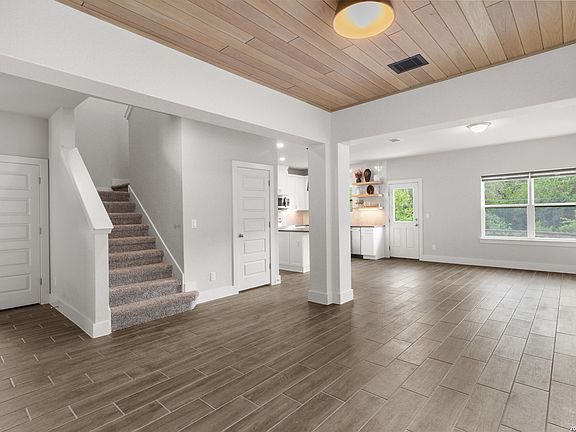 5th image of 16011 Babcock Road #25