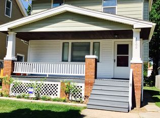 1600 Lauderdale Ave, Lakewood, OH