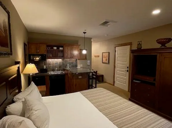 110 Morning Star Dr #161, Kellogg, ID 83837