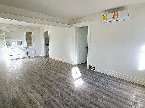 3rd image of 415 W Pine St #417-A