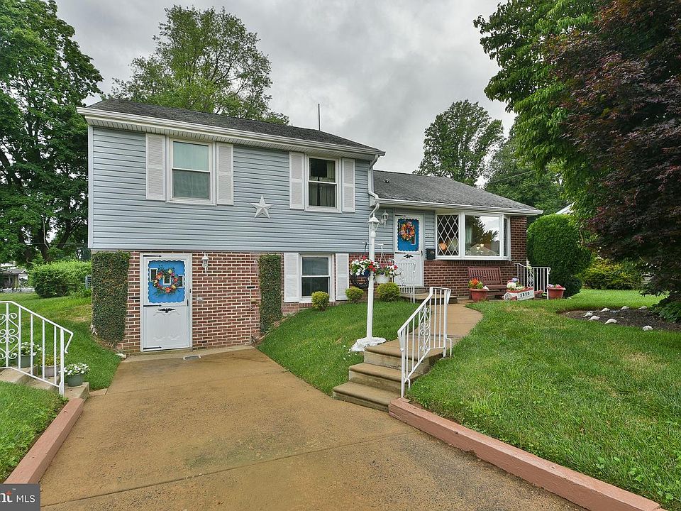 1st image of 3820 Andrea Rd