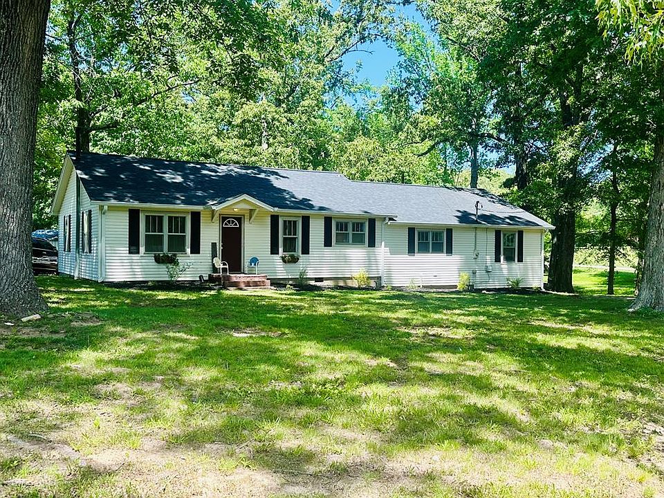 1st image of 645 Old Union Rd