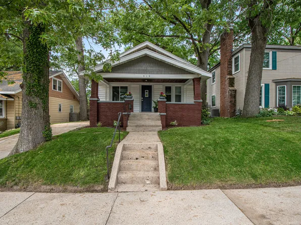 919 Merrifield St SE, Grand Rapids, MI 49507