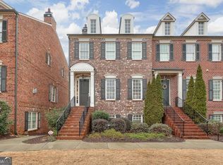 510 Rose Garden Ln, Alpharetta, GA 30009