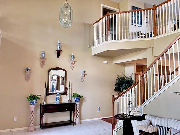 5th image of 3375 Clearwood Cir