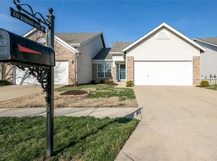 139 Robbins Way Dr, Florissant, MO 63034
