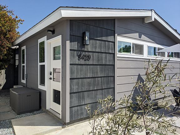 5th image of 8420 Highwood Dr