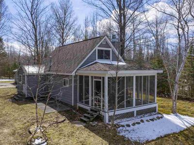 2594 Martin Ln, Indian River, MI, 49749