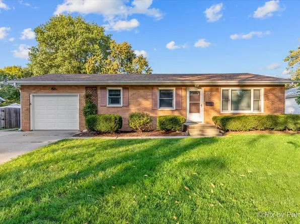 507 Harmony Dr, North Aurora, IL 60542