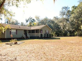 355 Beaver Rd, Osteen, FL 32764