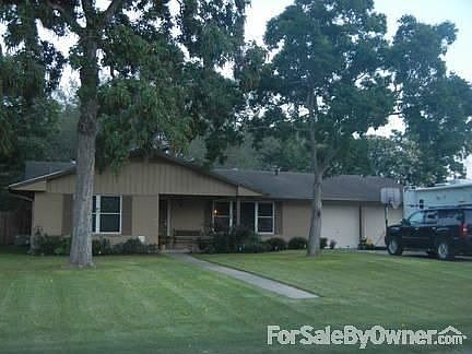 1st image of 112 Forrest Dr