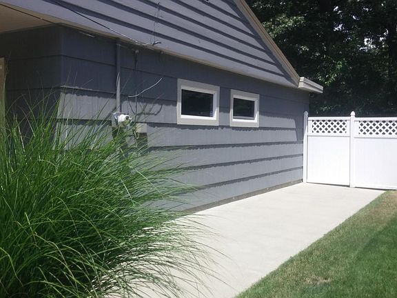 4th image of 3050 Sherwood Ct
