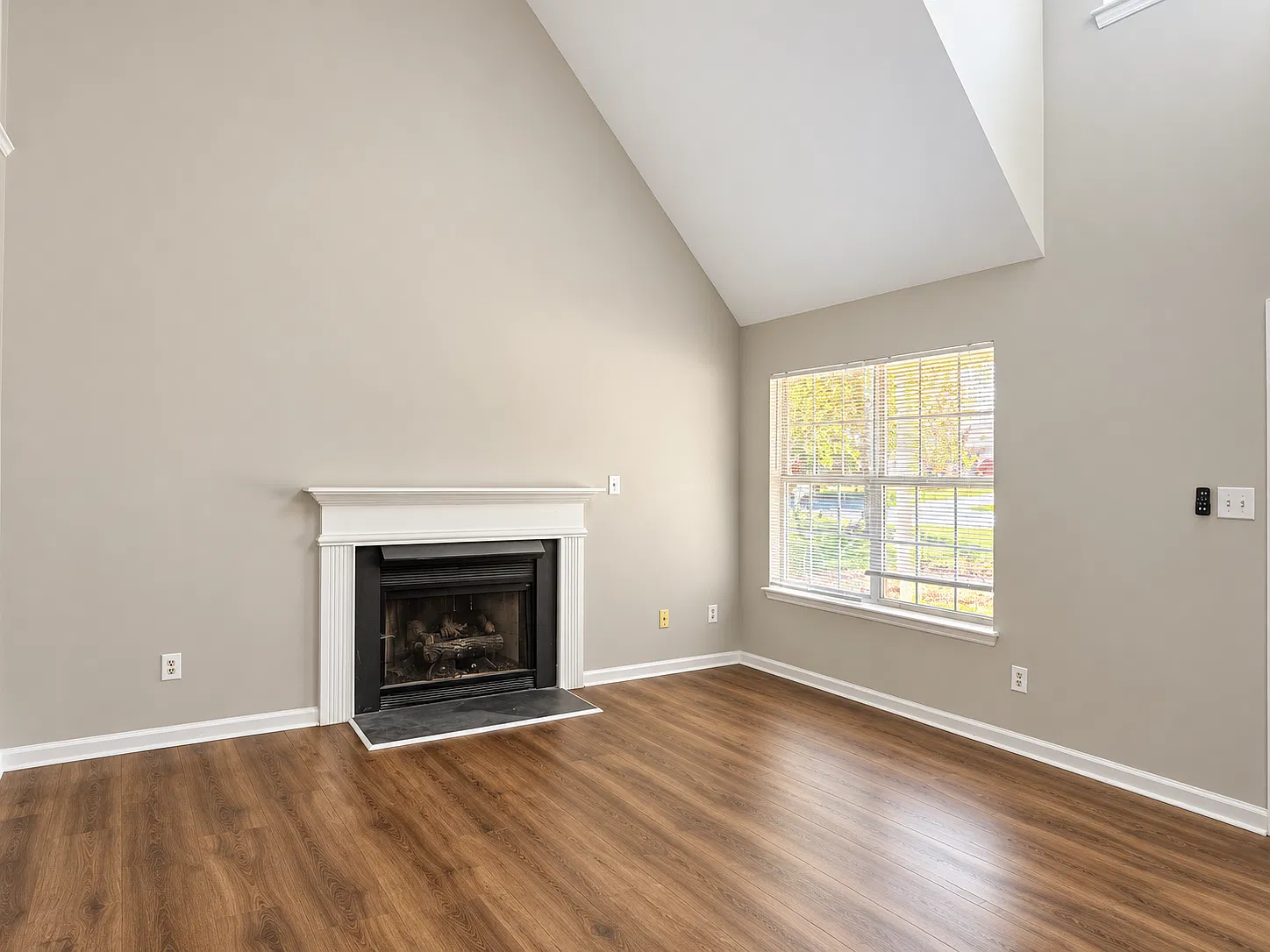3BR+loft Matthews/Margaret Wallace Area — Photo 4