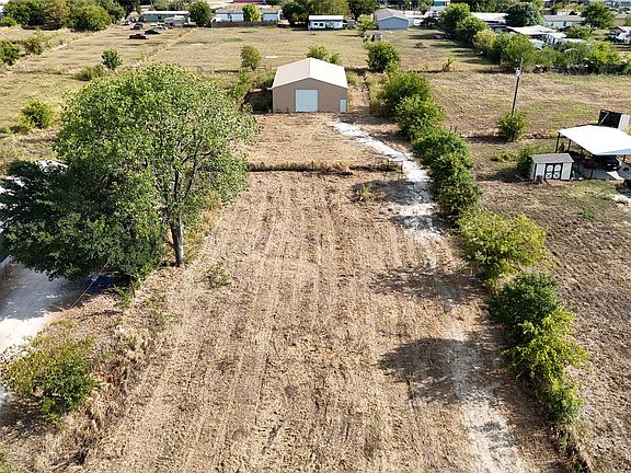 4th image of 8928 Johns Rd