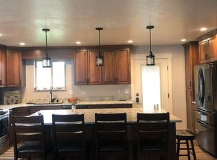 591 W 1400 N, Clinton, UT 84015