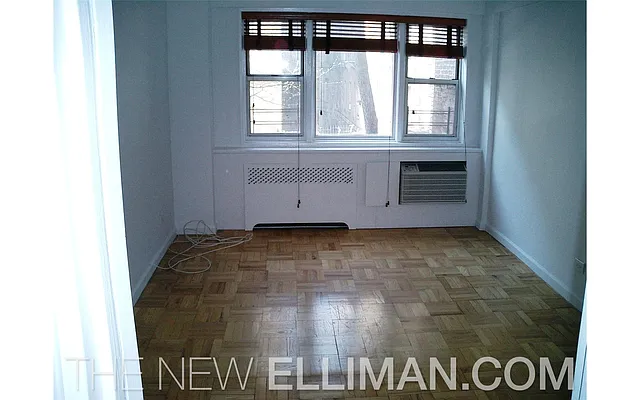 Rented by Douglas Elliman | media 7