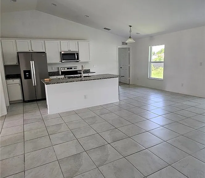 3002 NE 7th Ave — Photo 4