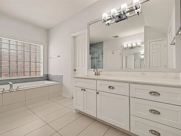 22411 Kendall Shay Ct — Photo 26