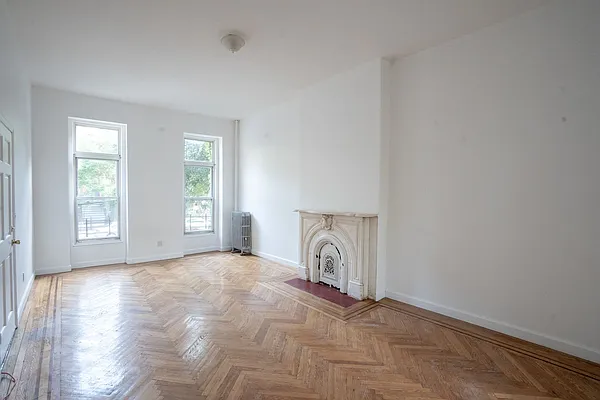 Rented by Compass | media 8