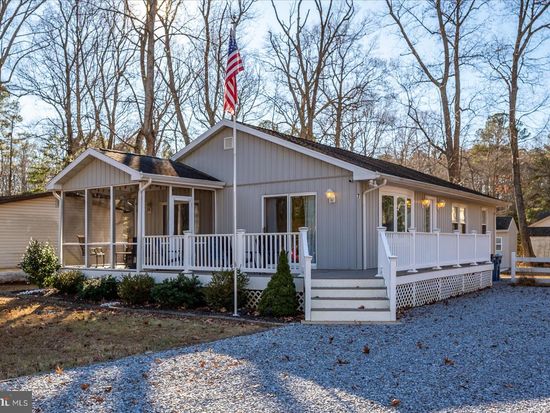 7 Starboard Ct, Ocean Pines, MD 21811