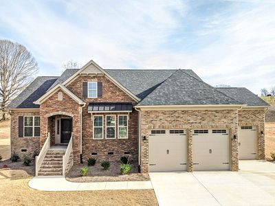 135 Modesto Ln, Simpsonville, SC, 29681