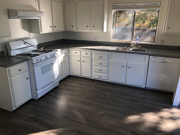 Large Kitchen New flooring
