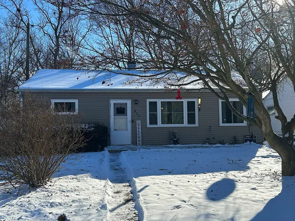 911 Southgate Dr, Crawfordsville, IN 47933