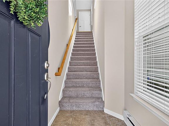 4th image of 4150 Seafarer Ave