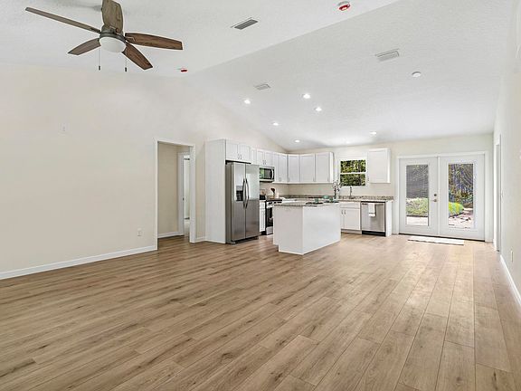 5th image of 10325 Dillon Ave