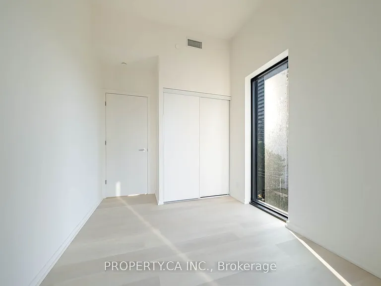 109 Erskine Ave #604 — Photo 8