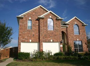 160 Hometown Pkwy, Kyle, TX 78640