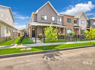 162 4th Ave E, Twin Falls, ID 83301