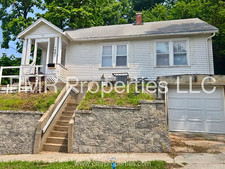 501 Damon St — Photo 1
