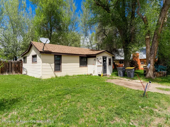 656 E Washington Ave, Hayden, CO 81639