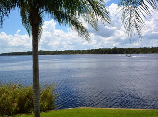 227 River Bend Rd #D, Welaka, FL 32193