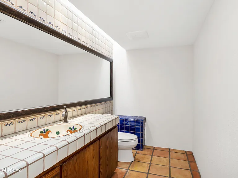6561 N Avenida De Posada — Photo 36