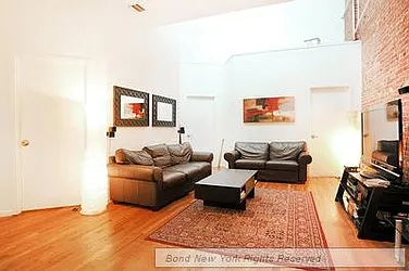 Rented by Bond New York