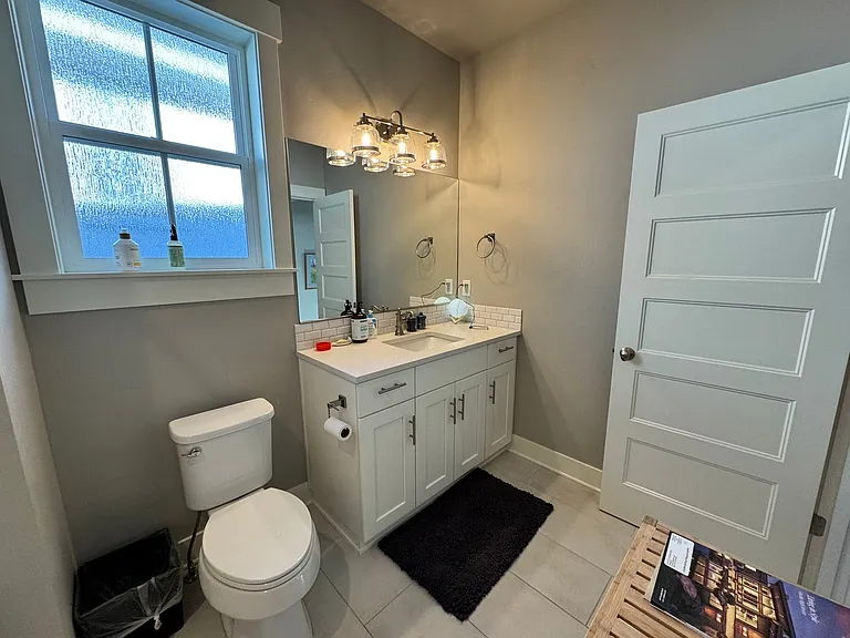 2740 Ordway Ave — Photo 59