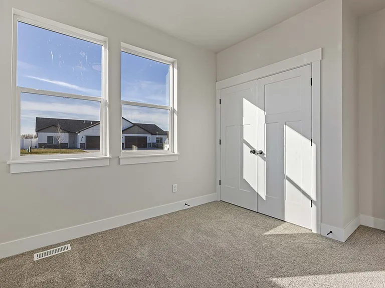 529 S Cutler Ave — Photo 22