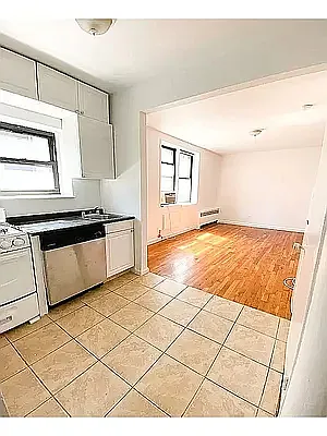 Rented by DejaView Residential Inc | media 3