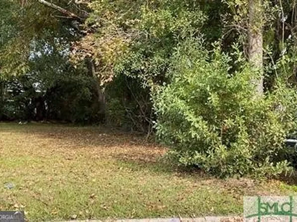 1322 Comer St, Savannah, GA 31415