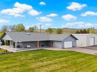 575 Parish Rd, Selah, WA 98942