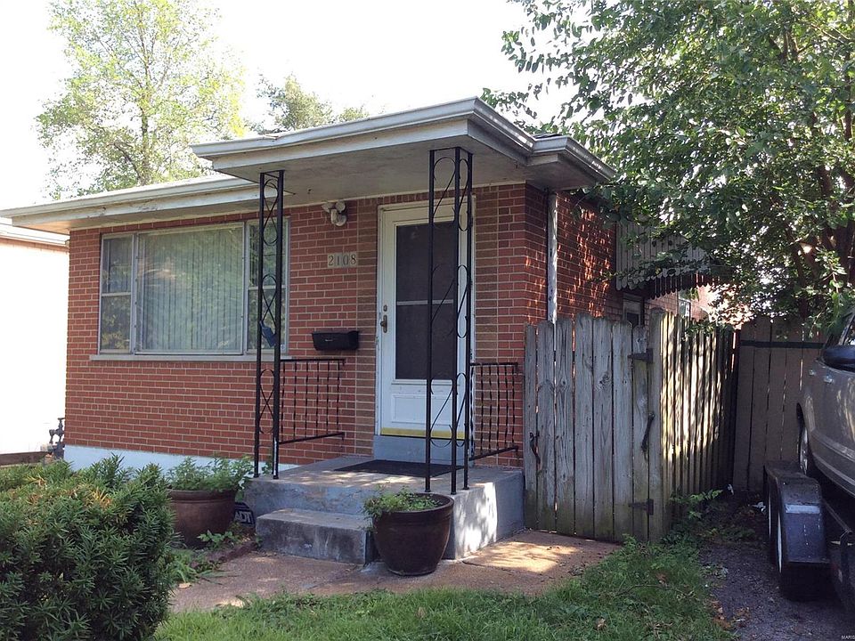 1st image of 2108 Osage St