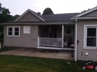 401 Front Ave #B, Salem, VA 24153