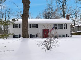 154 Westwood Drive, Nashua, NH 03062